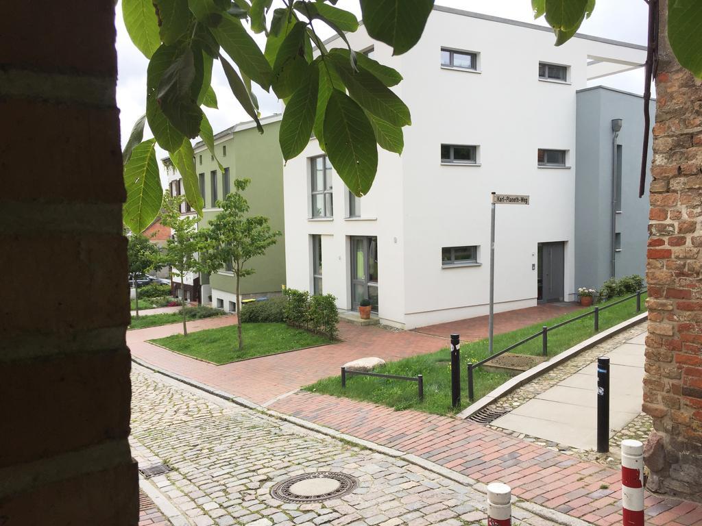 Ferienwohnung An Der Historischen Stadtmauer Rostock Rum bild
