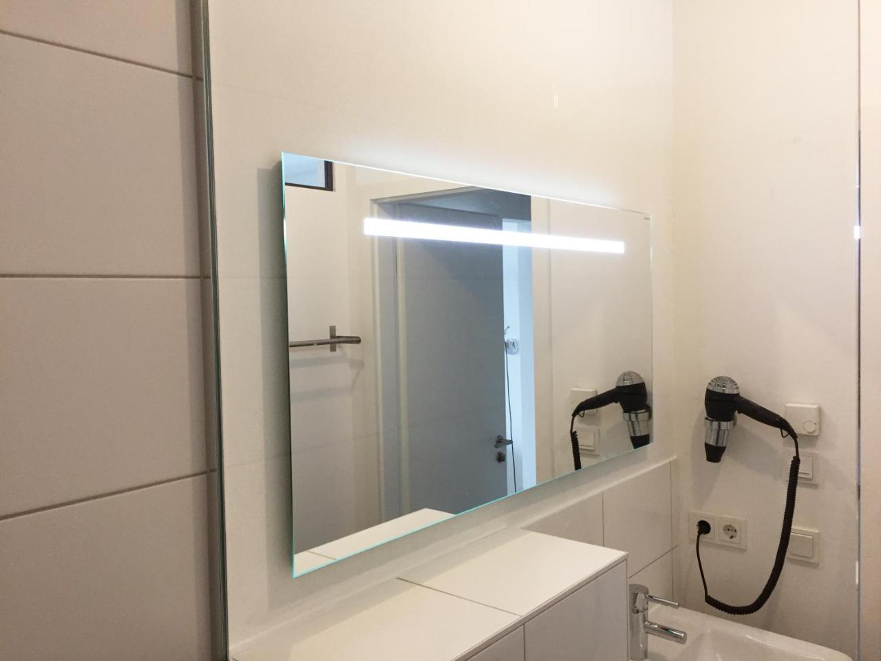 Ferienwohnung An Der Historischen Stadtmauer Rostock Exteriör bild